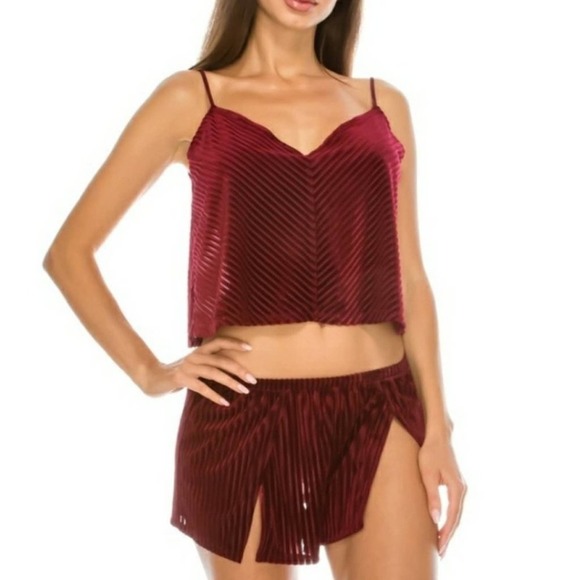 Burgundy Red Pajama Shorts and Tank Top Set - Picture 2 of 4